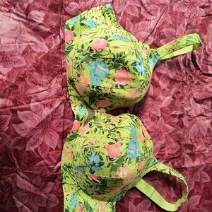 SALE Today Cacique  with Floral Design - Green and Pink $25